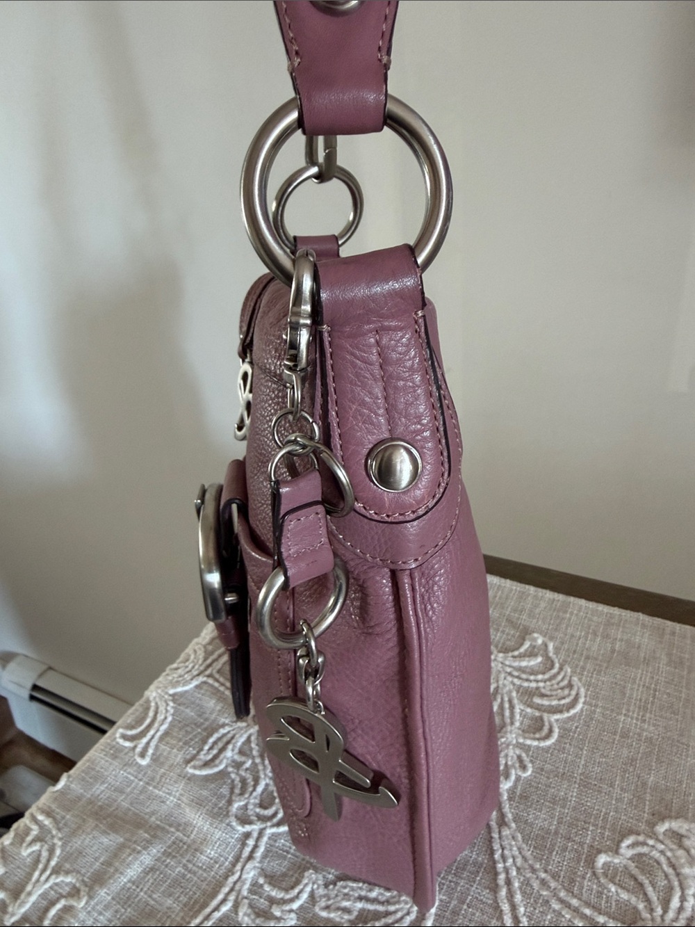 B Makowsky Dusty Rose Leather Crossbody Bag with Keyring Charm - Picture 8 of 16
